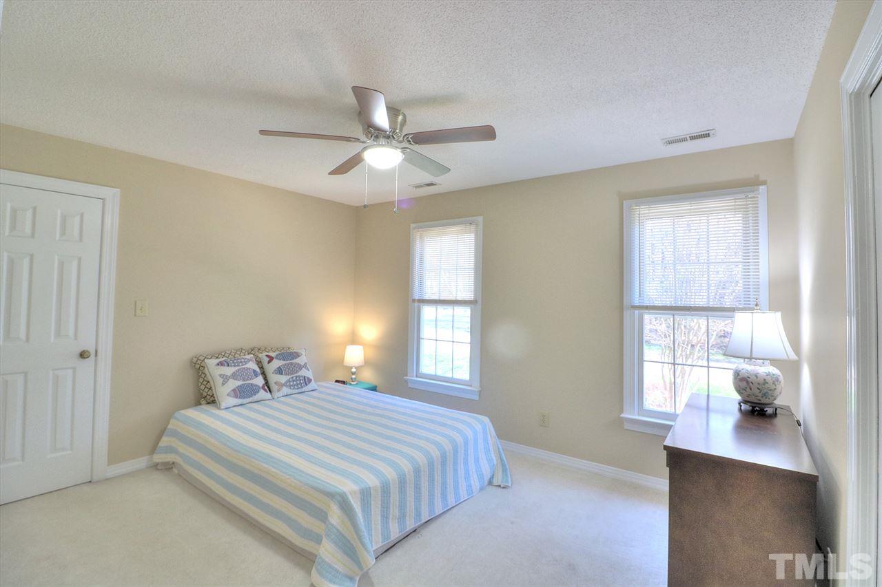 8009 Falling Leaf Court Raleigh, NC 27615 - Photo 21 of 29