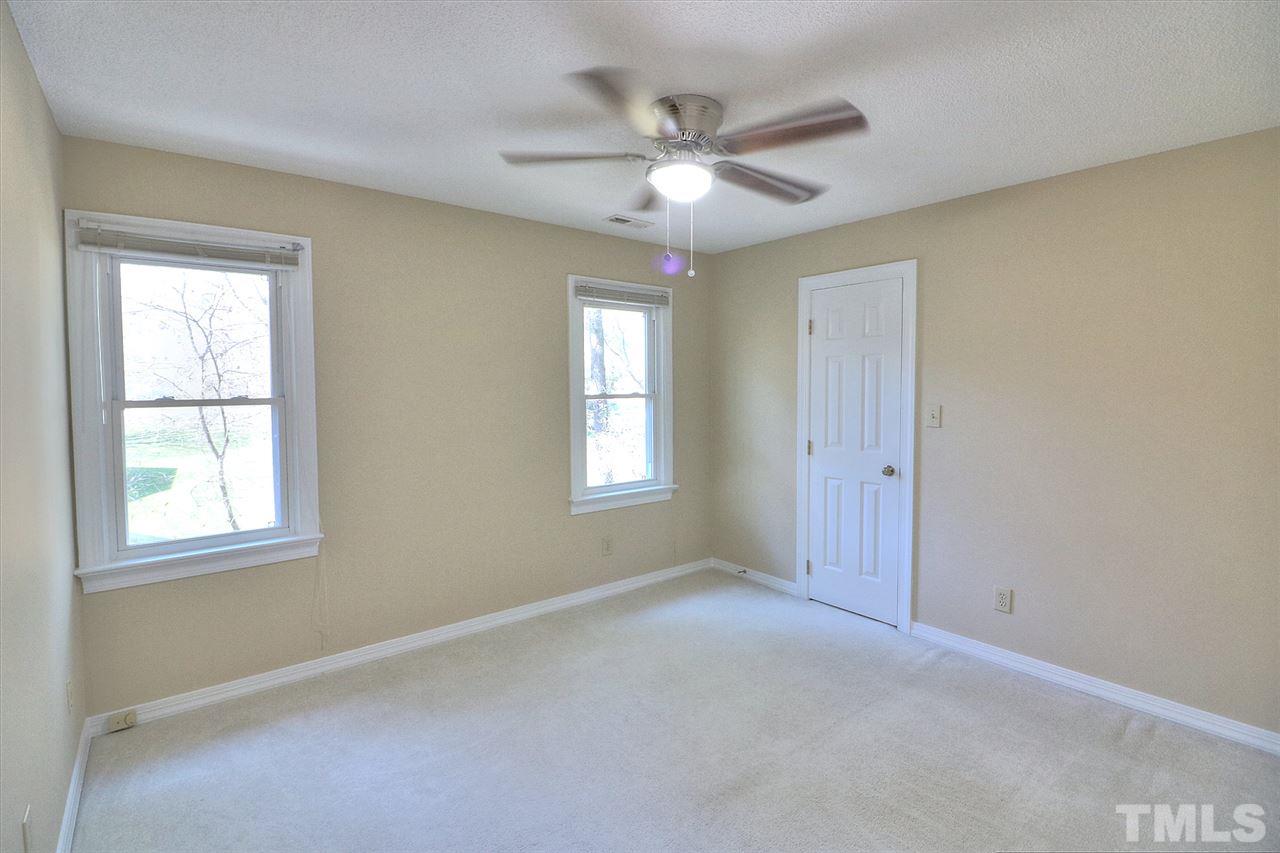 8009 Falling Leaf Court Raleigh, NC 27615 - Photo 22 of 29
