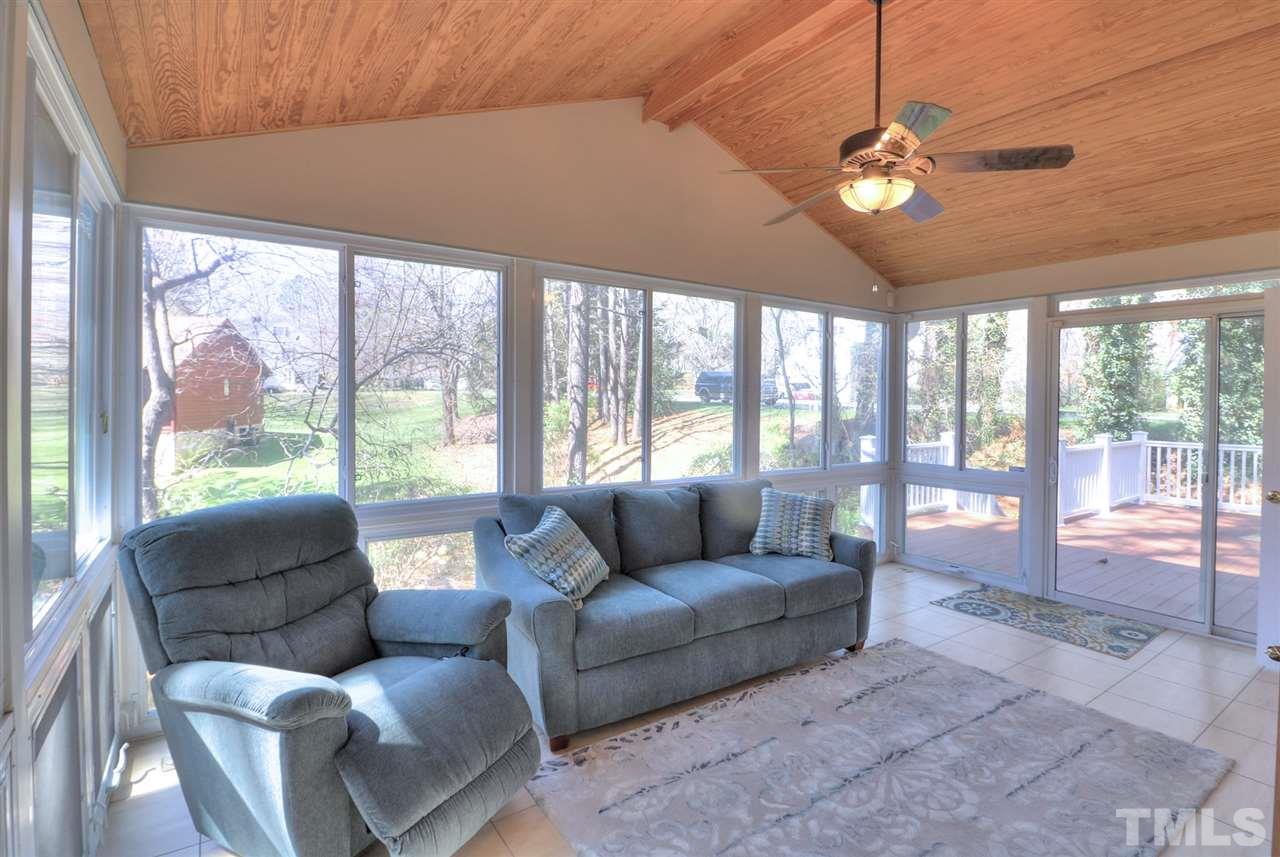 8009 Falling Leaf Court Raleigh, NC 27615 - Photo 7 of 29