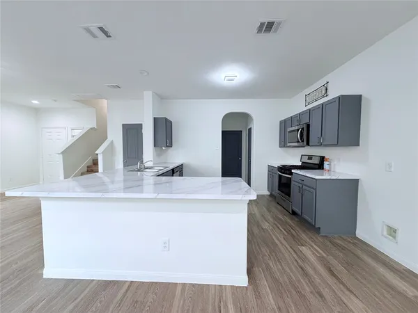 $2,200 | 5715 Manning Crk Trail, Katy, TX 77449