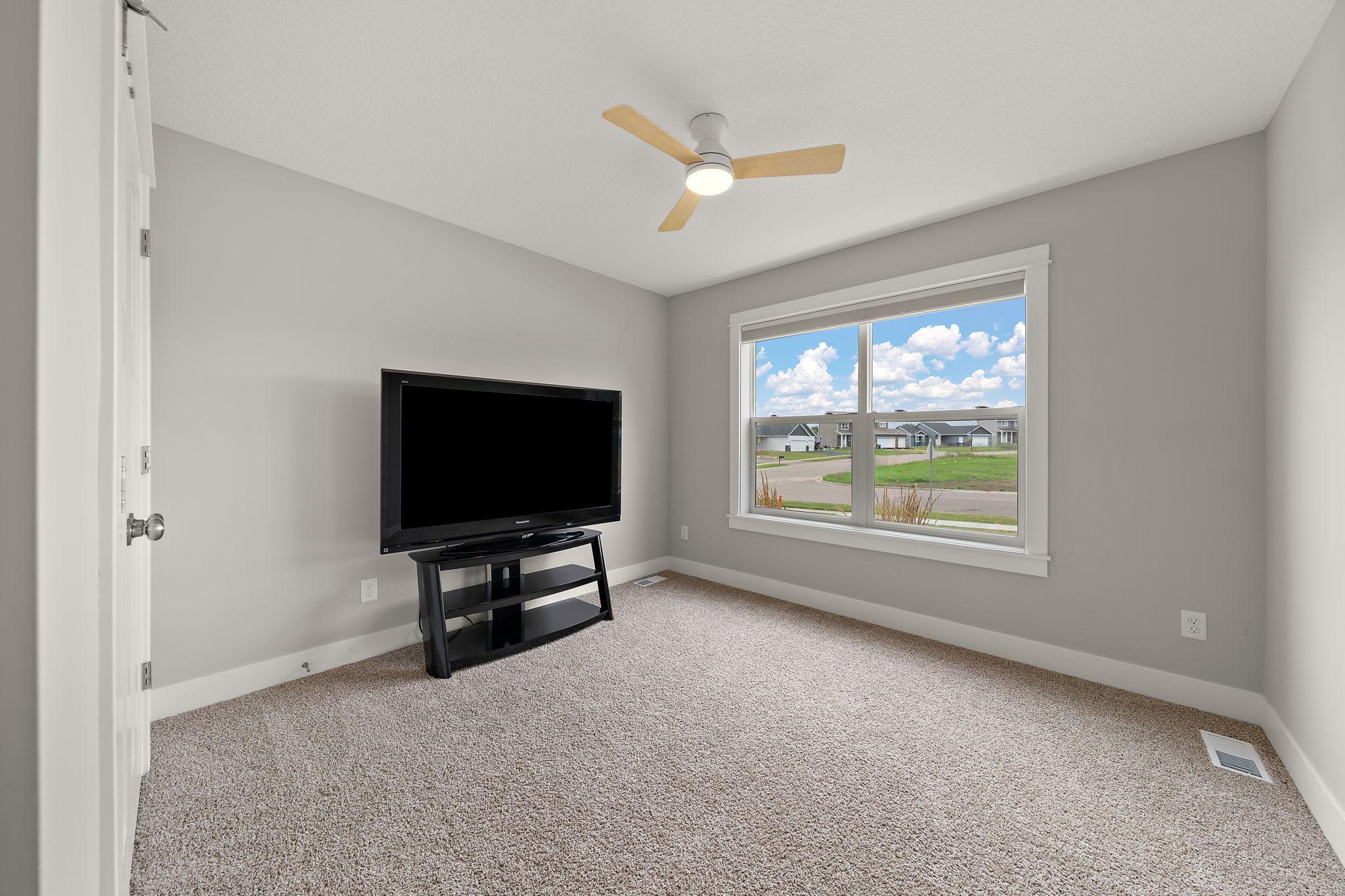 271 Eagle Ridge Drive Roberts, WI 54023 - Photo 31 of 53 Gallery Image 31