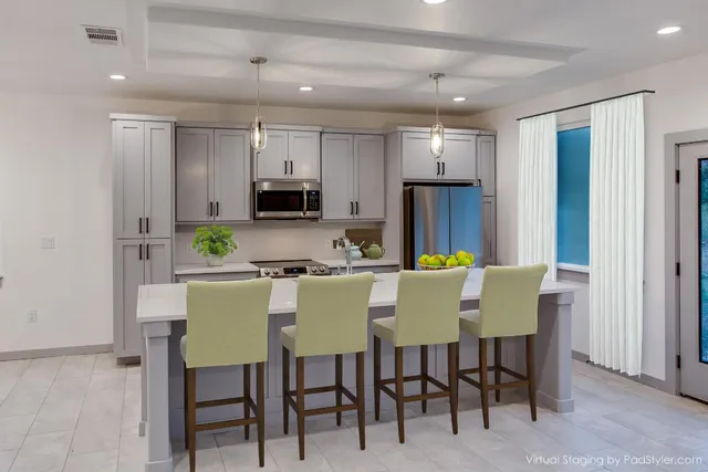 $599,900 | 21907 Shotts Drive, Spicewood, TX 78669