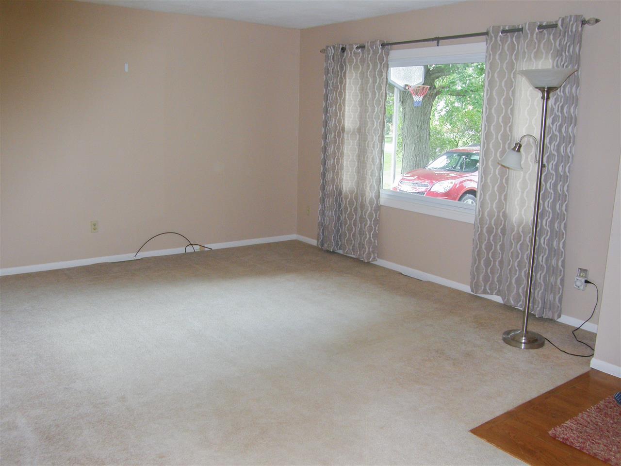 17417 Lincoln Road New Lothrop, MI 48460 - Photo 4 of 19 Gallery Image 4