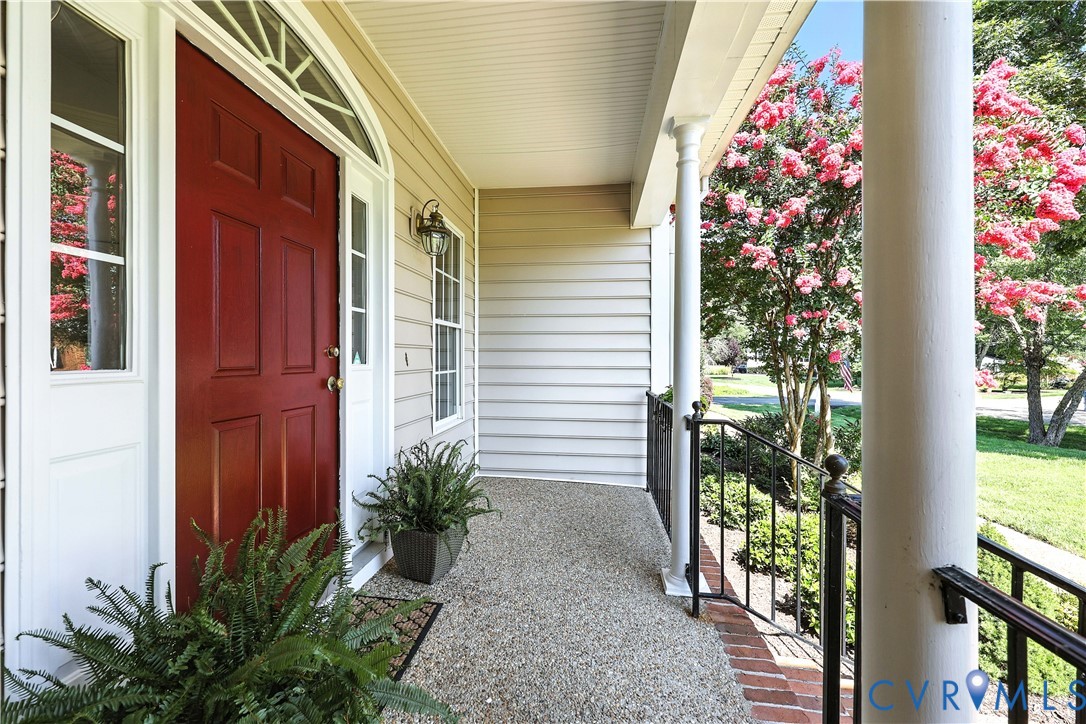 3649 Derby Ridge Loop Midlothian, VA 23113 - Photo 3 of 35 Gallery Image 3
