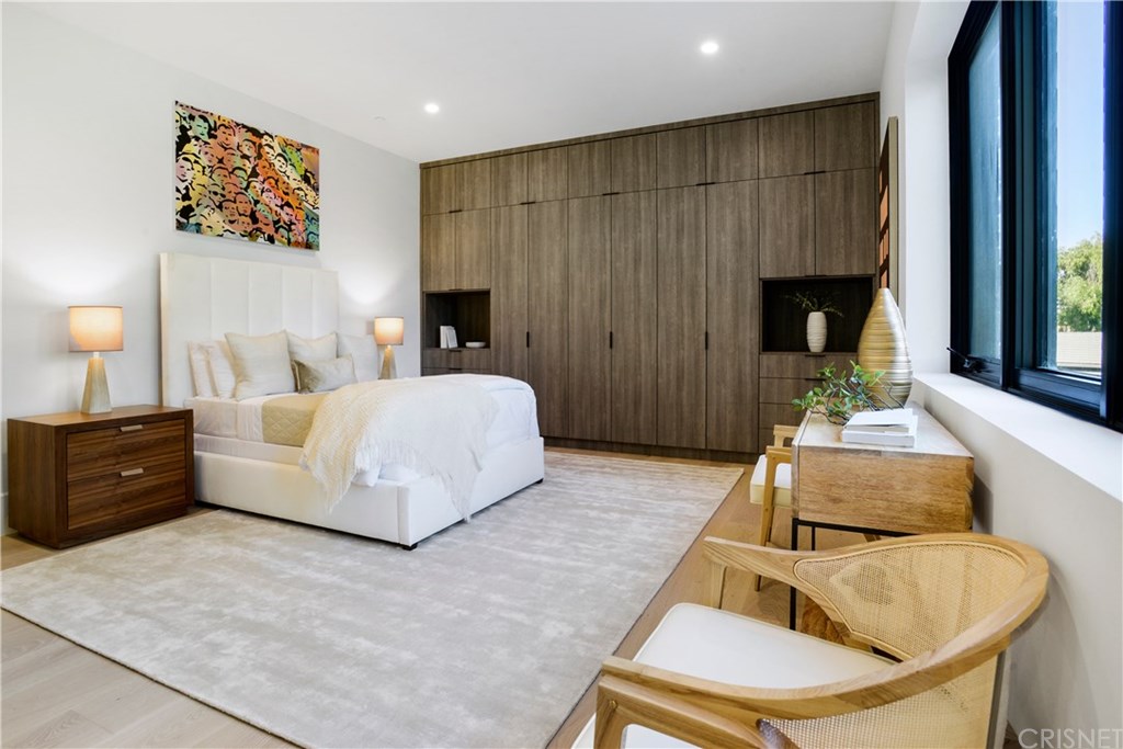 6051 Spring Valley Road Hidden Hills, CA 91302 - Photo 29 of 43