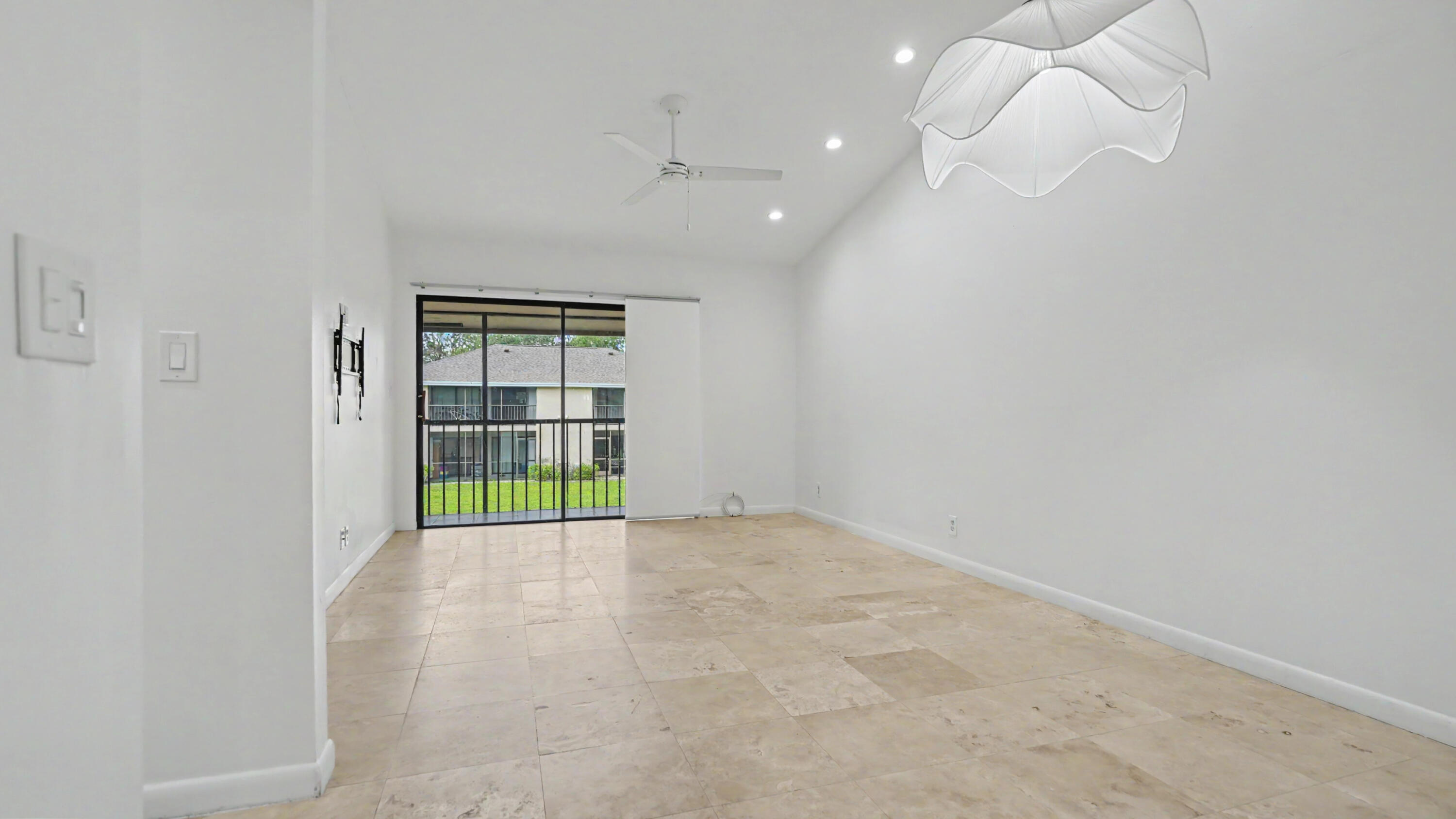 3939 Northeast 5th Avenue, Unit A201 Boca Raton, FL 33431 - Photo 2 of 44 DSC08754