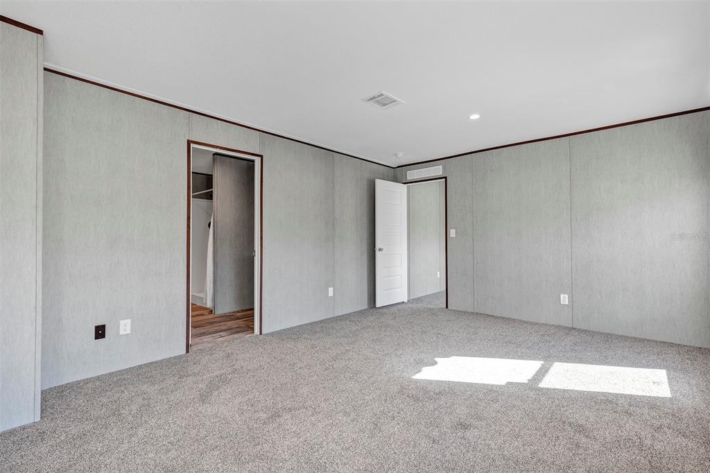 16879 Southwest 42nd Loop Ocala, FL 34481 - Photo 17 of 46