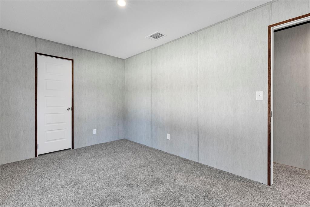 16879 Southwest 42nd Loop Ocala, FL 34481 - Photo 29 of 46