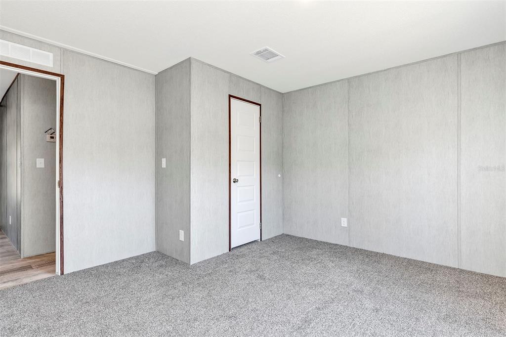 16879 Southwest 42nd Loop Ocala, FL 34481 - Photo 35 of 46