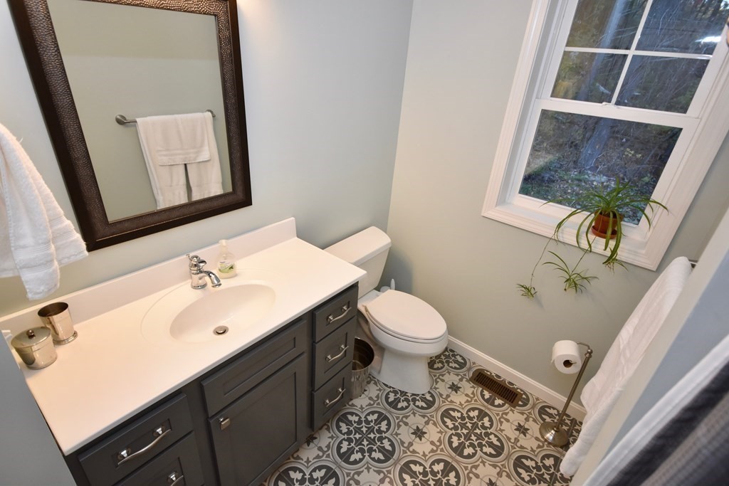46 Echo Lake Road Leverett, MA 01054 - Photo 20 of 34 Gallery Image 20