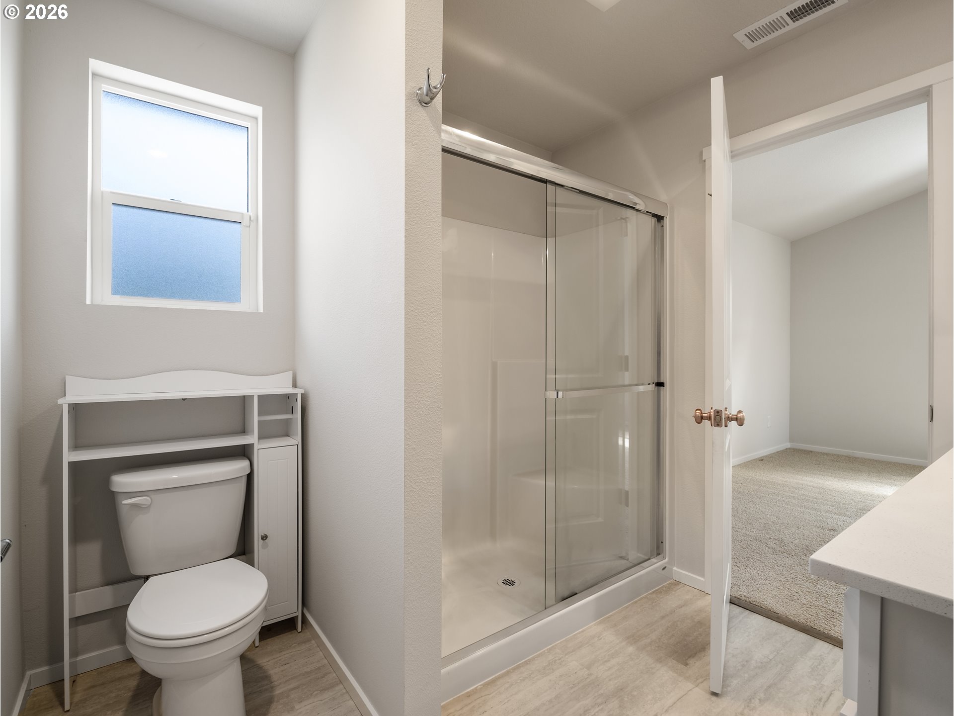 103 Quartz Way Kalama, WA 98625 - Photo 15 of 28 Owner's Suite Bathroom