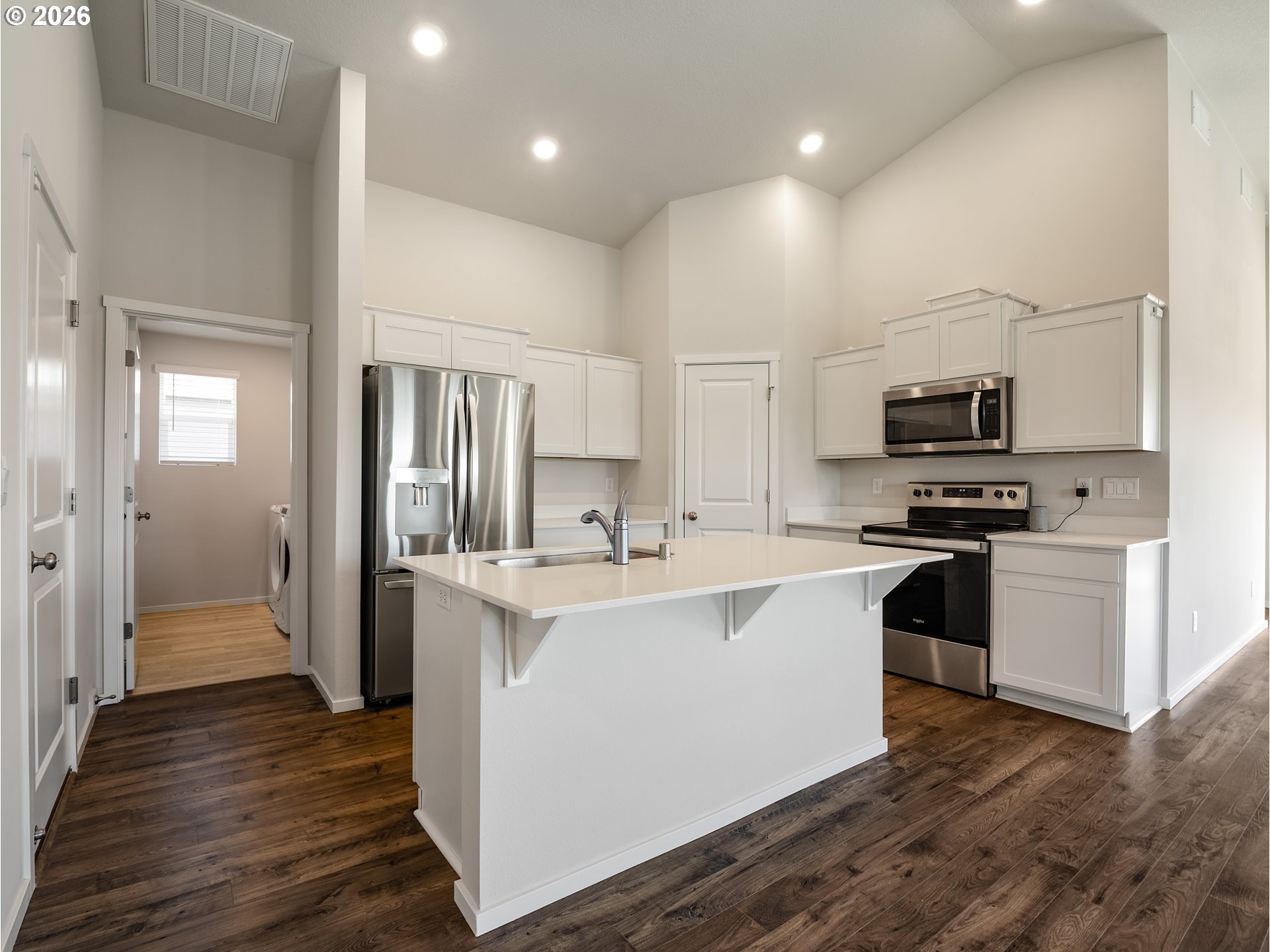 103 Quartz Way Kalama, WA 98625 - Photo 9 of 28 Kitchen