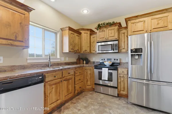 $980,000 | 8840 Aurora Drive, Victor, ID 83455