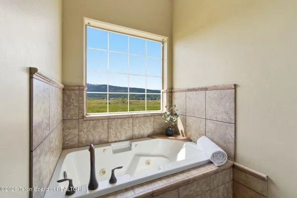 $980,000 | 8840 Aurora Drive, Victor, ID 83455