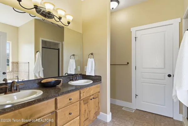 $980,000 | 8840 Aurora Drive, Victor, ID 83455