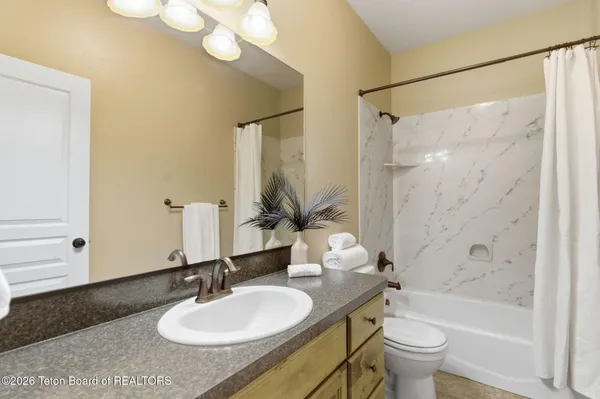 $980,000 | 8840 Aurora Drive, Victor, ID 83455