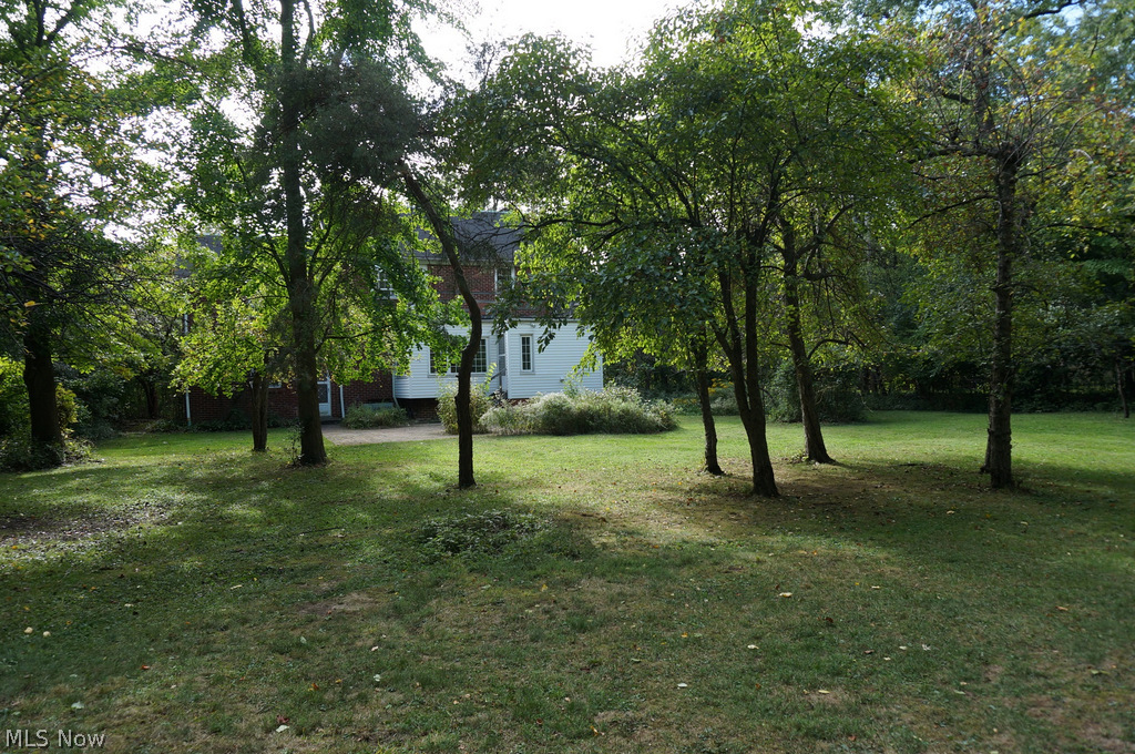 1549 Wood Road Cleveland Heights, OH 44121 - Photo 18 of 25