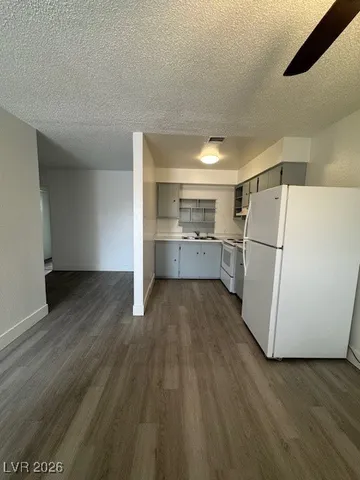 $1,100 | 500 South 13th Street, Unit C29, Las Vegas, NV 89101