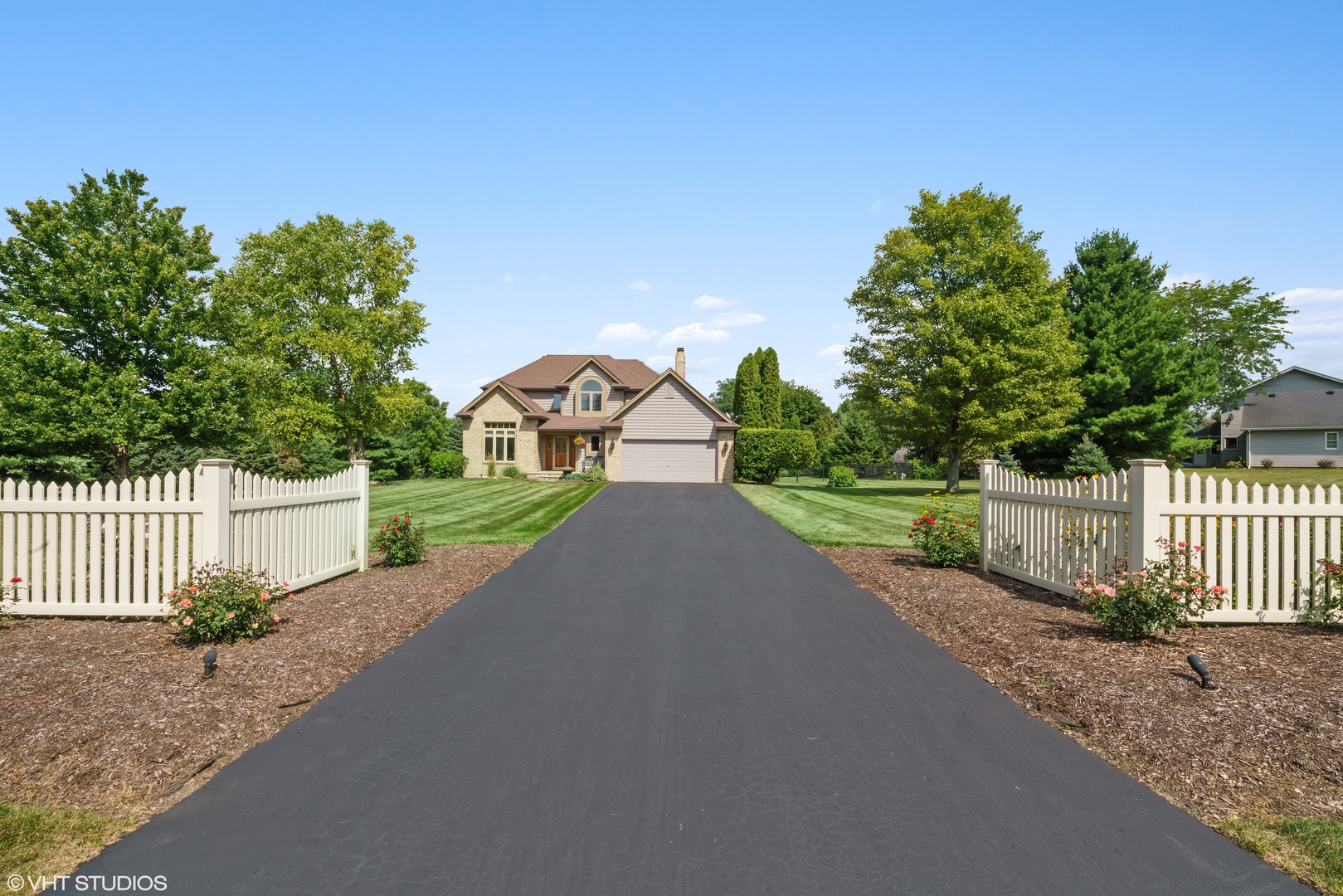 1N295 Denali Road Elburn, IL 60119 - Photo 1 of 25