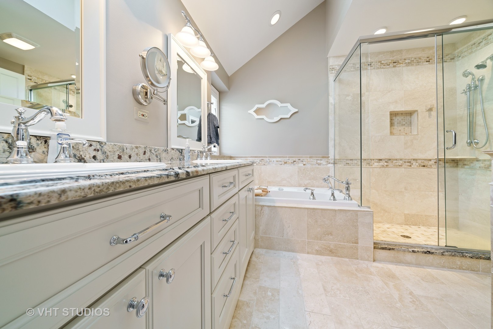 1N295 Denali Road Elburn, IL 60119 - Photo 15 of 25