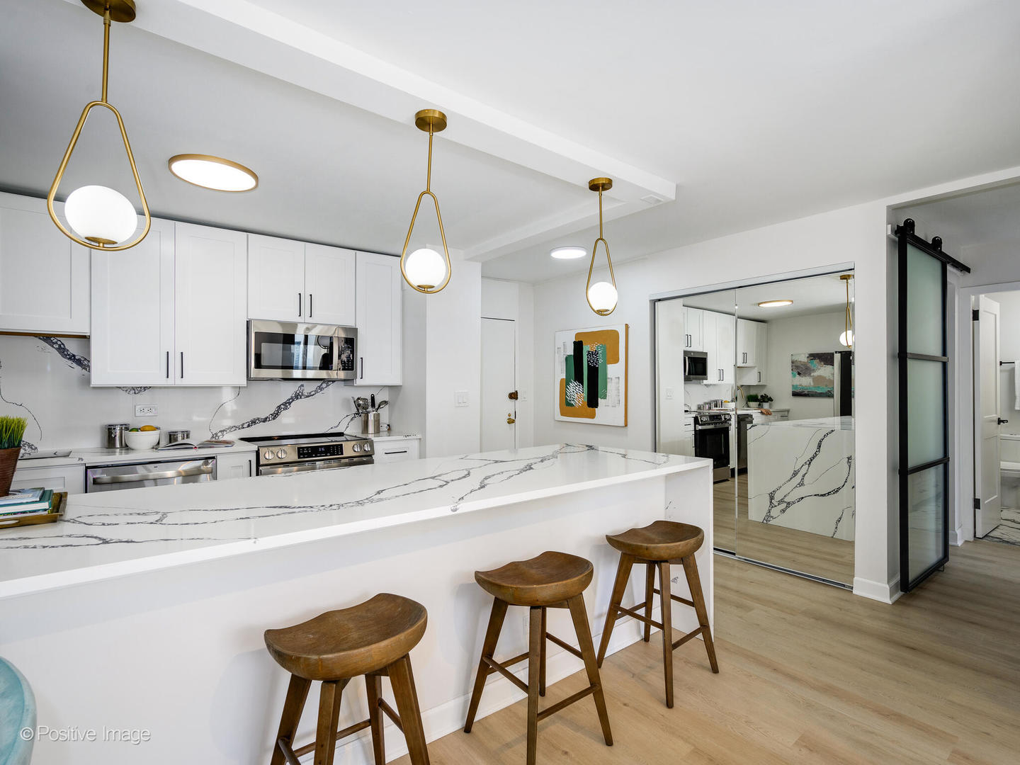 5455 North Sheridan Road, Unit 1904 Chicago, IL 60640 - Photo 8 of 25