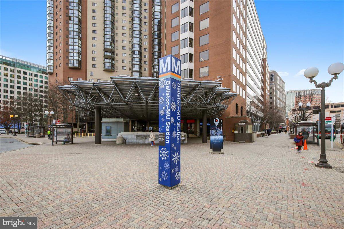 851 North Glebe Road, Unit 1003 Arlington, VA 22203 - Photo 54 of 73