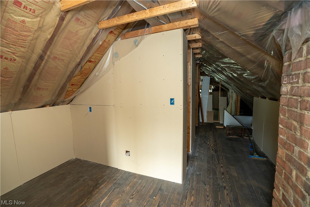 10105 Unity Avenue Cleveland, OH 44111 - Photo 34 of 35 Attic