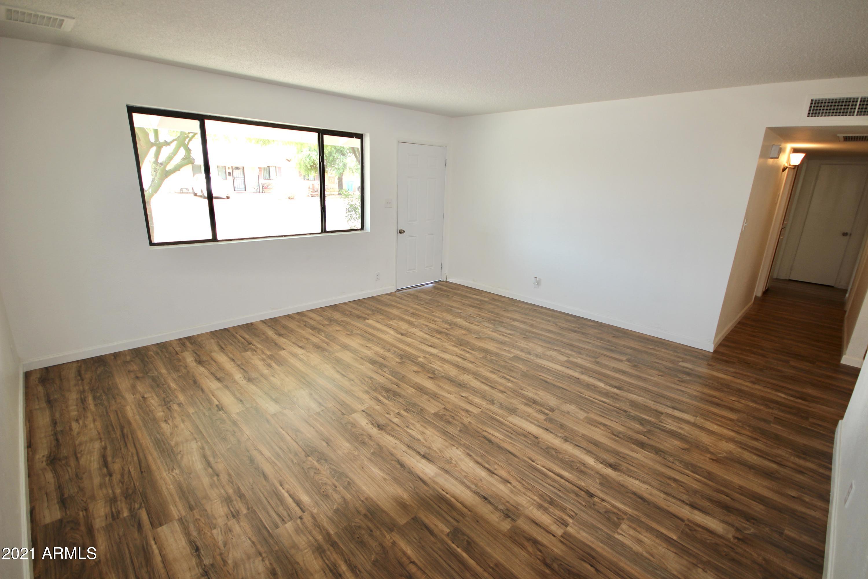 2516 West Wethersfield Road Phoenix, AZ 85029 - Photo 6 of 32 Photo Jul 03, 3 41 43 PM