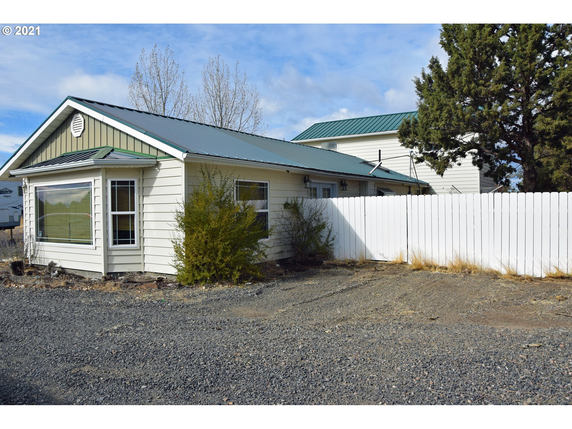 6080 Southwest Cougar Road Terrebonne, OR 97760 - Photo 1 of 27 Gallery Image 1