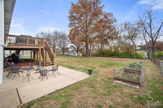 $385,000 | 43 Lost Dutchman Drive, St. Peters, MO 63376