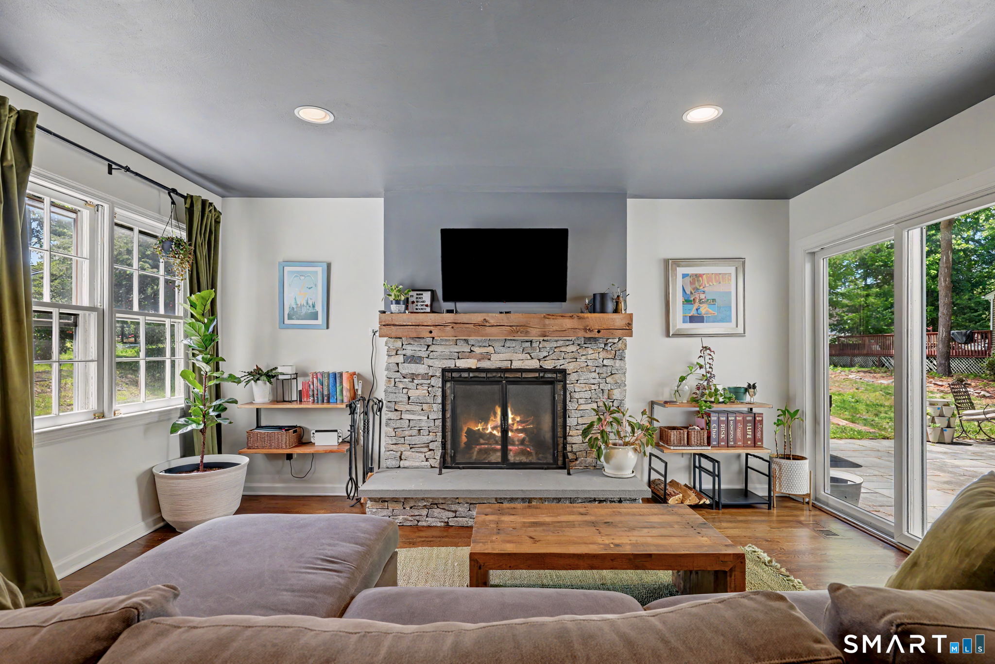 39 Cranbury Road Norwalk, CT 06851 - Photo 17 of 37