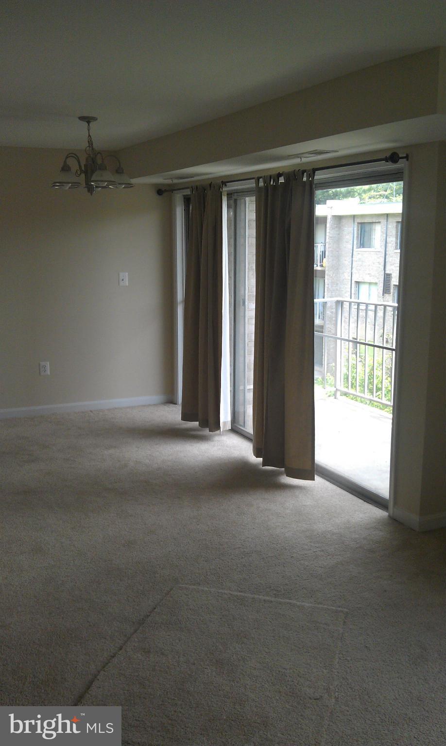 3840 Bel Pre Road, Unit 9131 Silver Spring, MD 20906 - Photo 14 of 22 Living Room