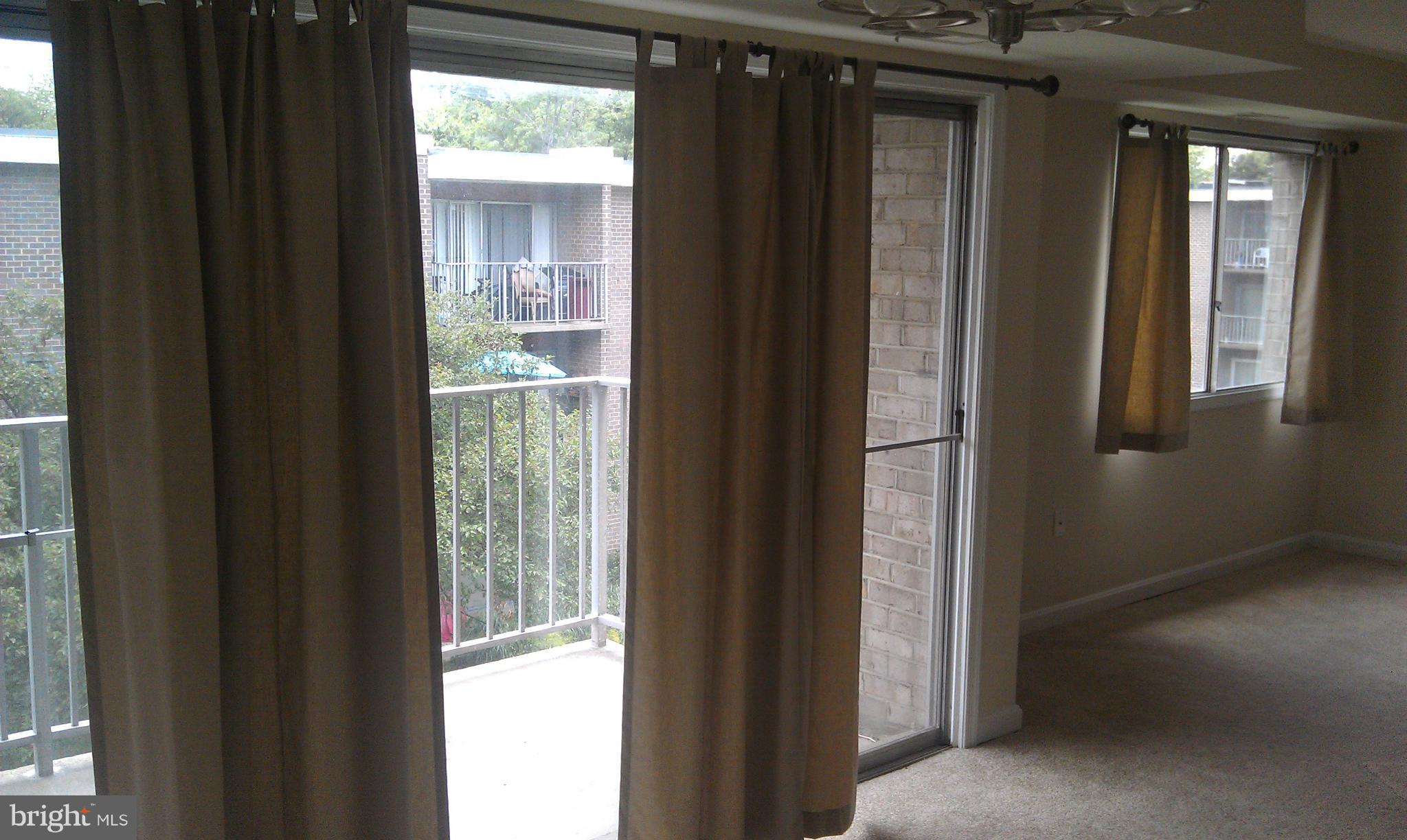 3840 Bel Pre Road, Unit 9131 Silver Spring, MD 20906 - Photo 9 of 22 Living Room