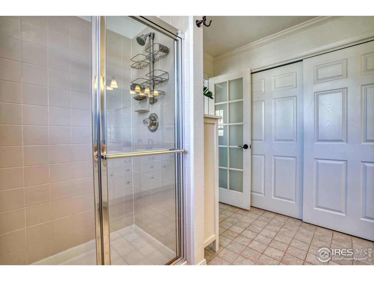 4944 Dakota Boulevard Boulder, CO 80304 - Photo 21 of 40 a picture of a bathroom