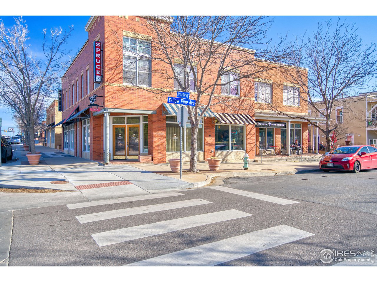4944 Dakota Boulevard Boulder, CO 80304 - Photo 35 of 40 a view of a building with a street