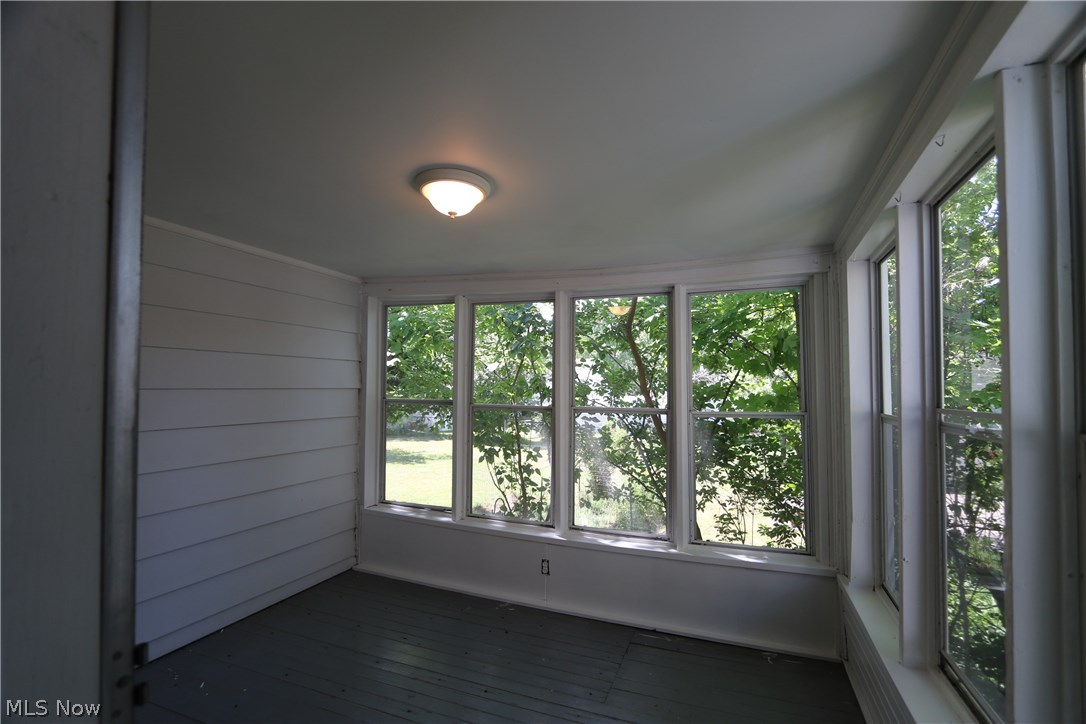 1384 Churchill Road Lyndhurst, OH 44124 - Photo 24 of 29