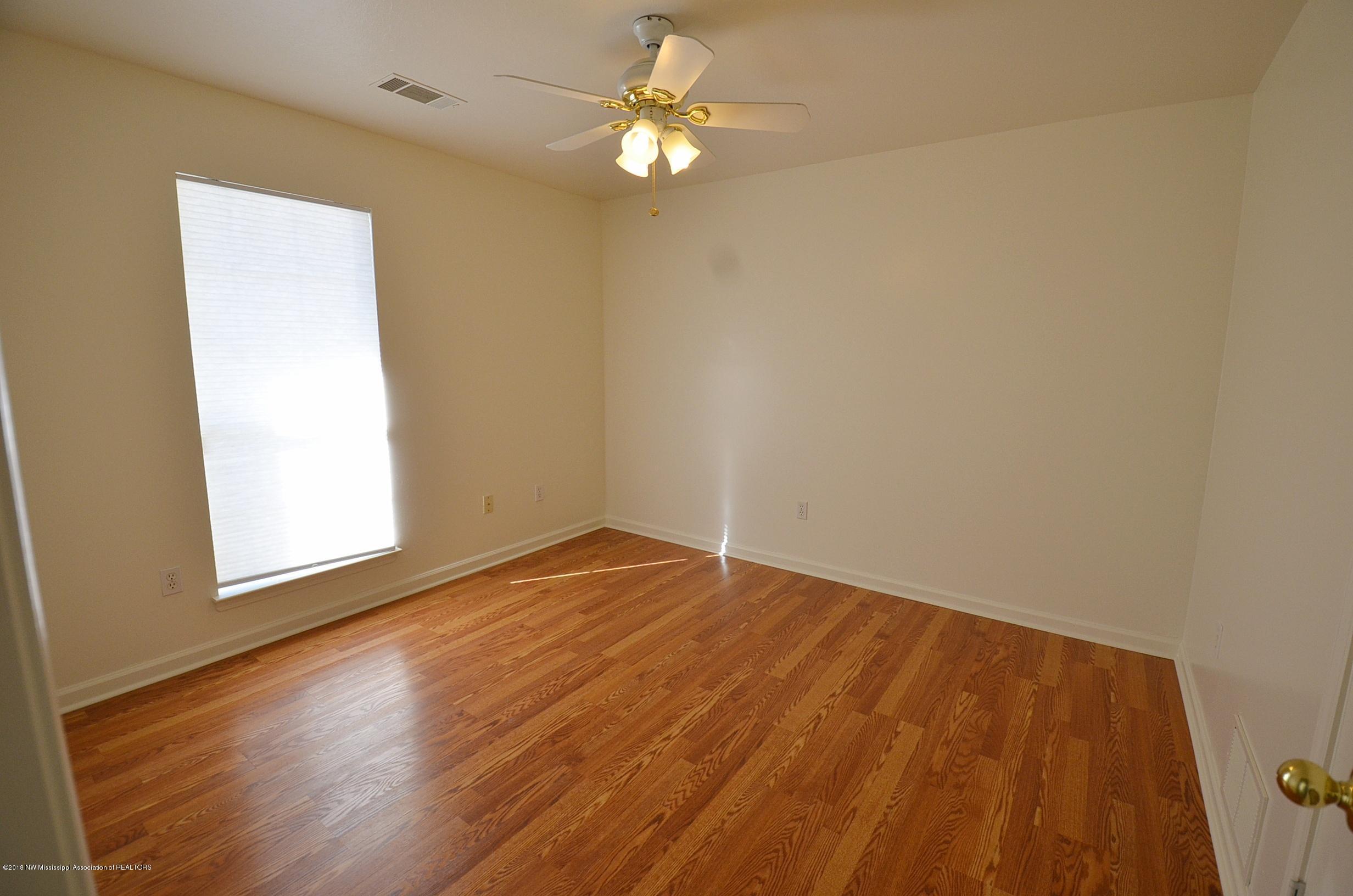 1930 Austin Road Horn Lake, MS 38637 - Photo 13 of 22 Bedroom 2