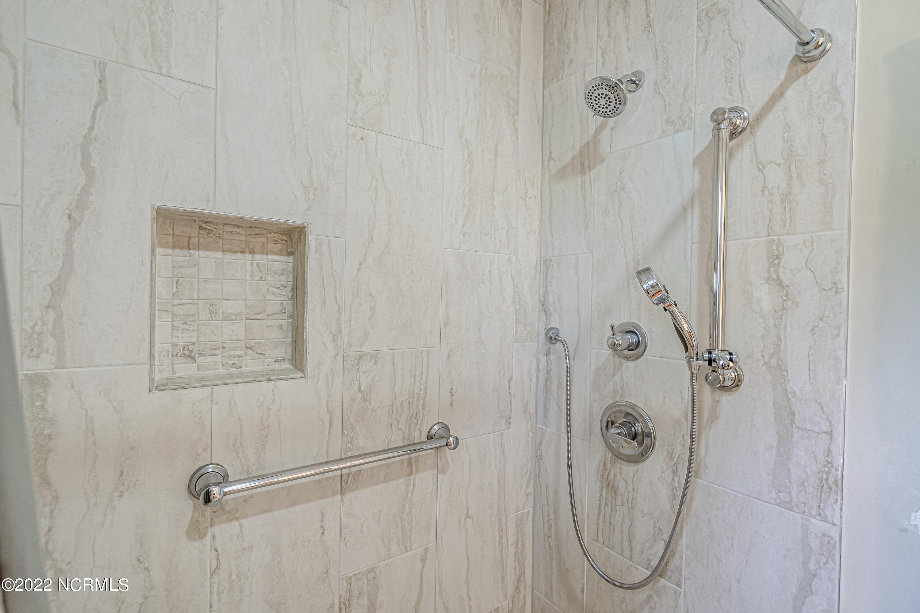 6824 Roberta Road Southwest Ocean Isle Beach, NC 28469 - Photo 22 of 37 Walk-In Shower