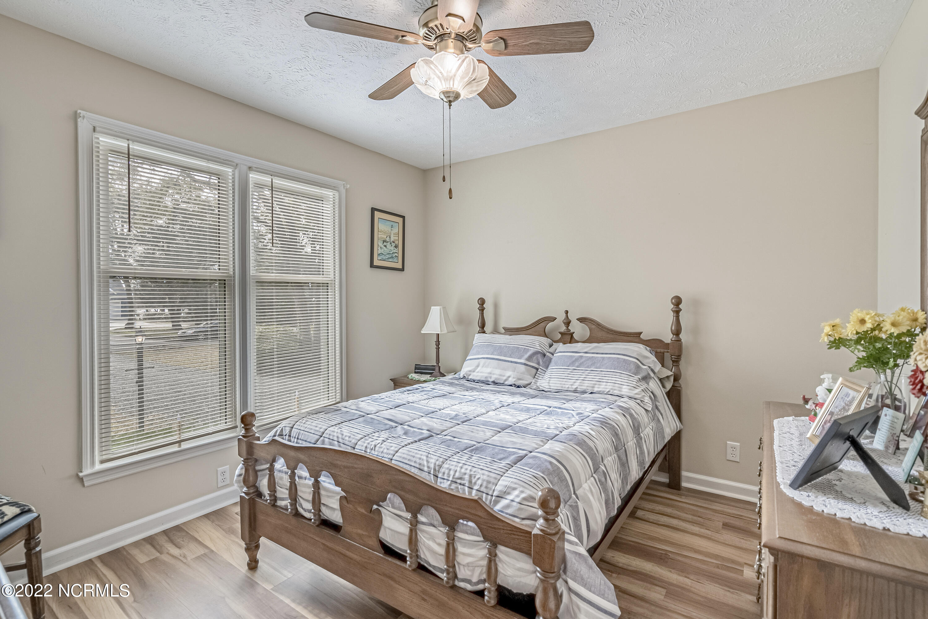 6824 Roberta Road Southwest Ocean Isle Beach, NC 28469 - Photo 24 of 37 Bedroom 3