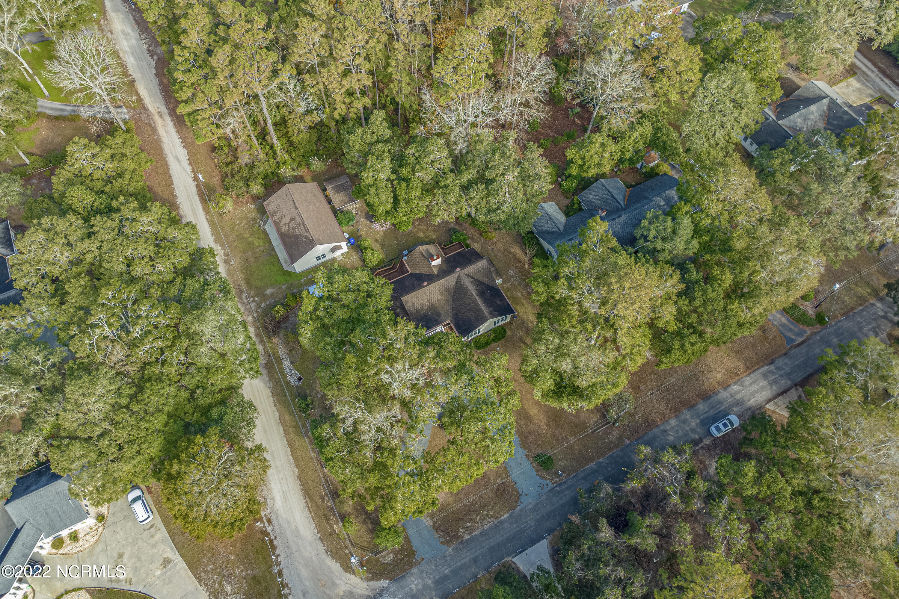 6824 Roberta Road Southwest Ocean Isle Beach, NC 28469 - Photo 35 of 37 Aerial