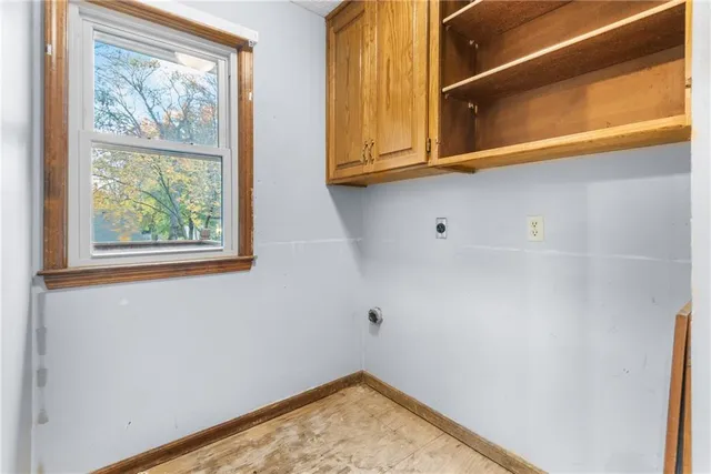 $499,000 | 8280 West 117th Street, Overland Park, KS 66210