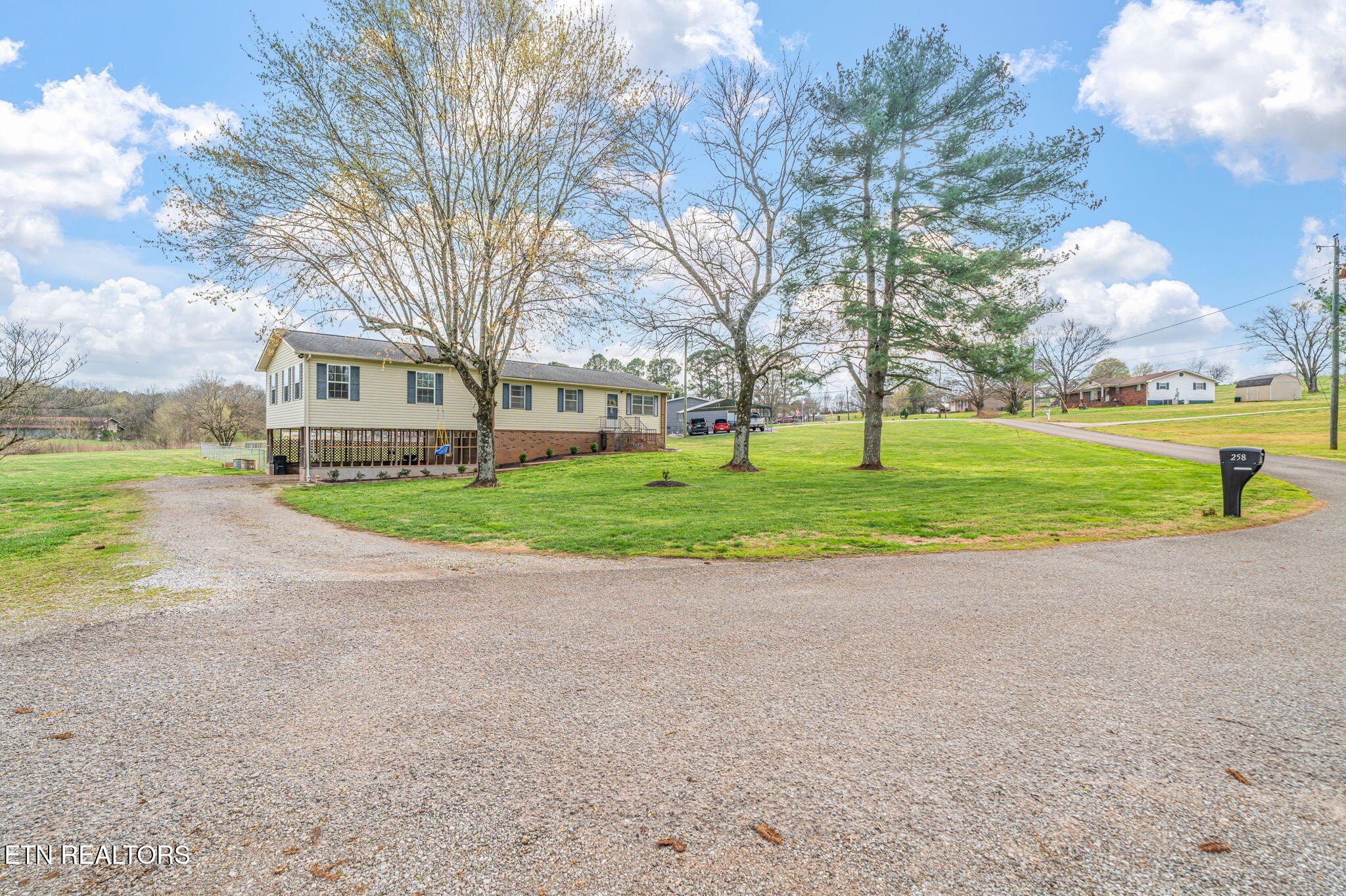 258 Meadow Brook Road Sweetwater, TN 37874 - Photo 45 of 54 Gallery Image 45