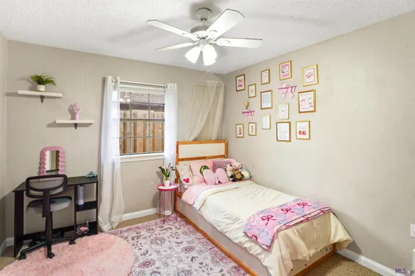 $350,000 | 1402 Levee Drive, Houma, LA 70360