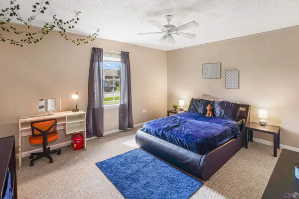$350,000 | 1402 Levee Drive, Houma, LA 70360