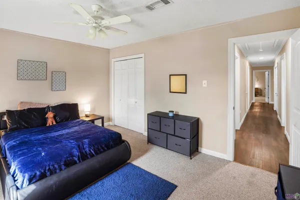 $350,000 | 1402 Levee Drive, Houma, LA 70360