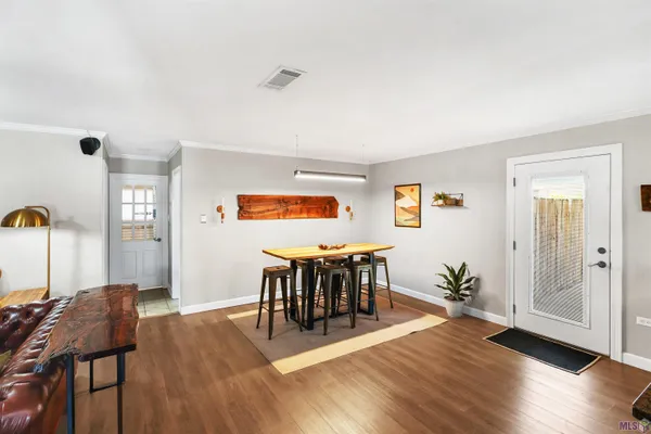 $350,000 | 1402 Levee Drive, Houma, LA 70360