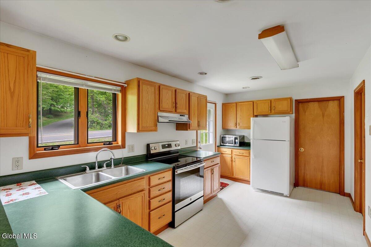 64 Ford Road Troy, NY 12180 - Photo 56 of 71 59-IMG_4160