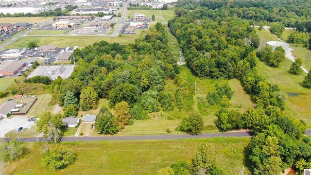 4231 Hansen Road Paducah, KY 42001 - Photo 2 of 9 2