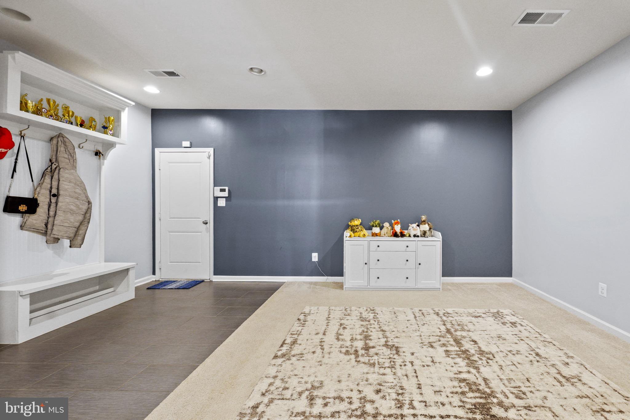 42265 Riggins Ridge Terrace Brambleton, VA 20148 - Photo 4 of 55