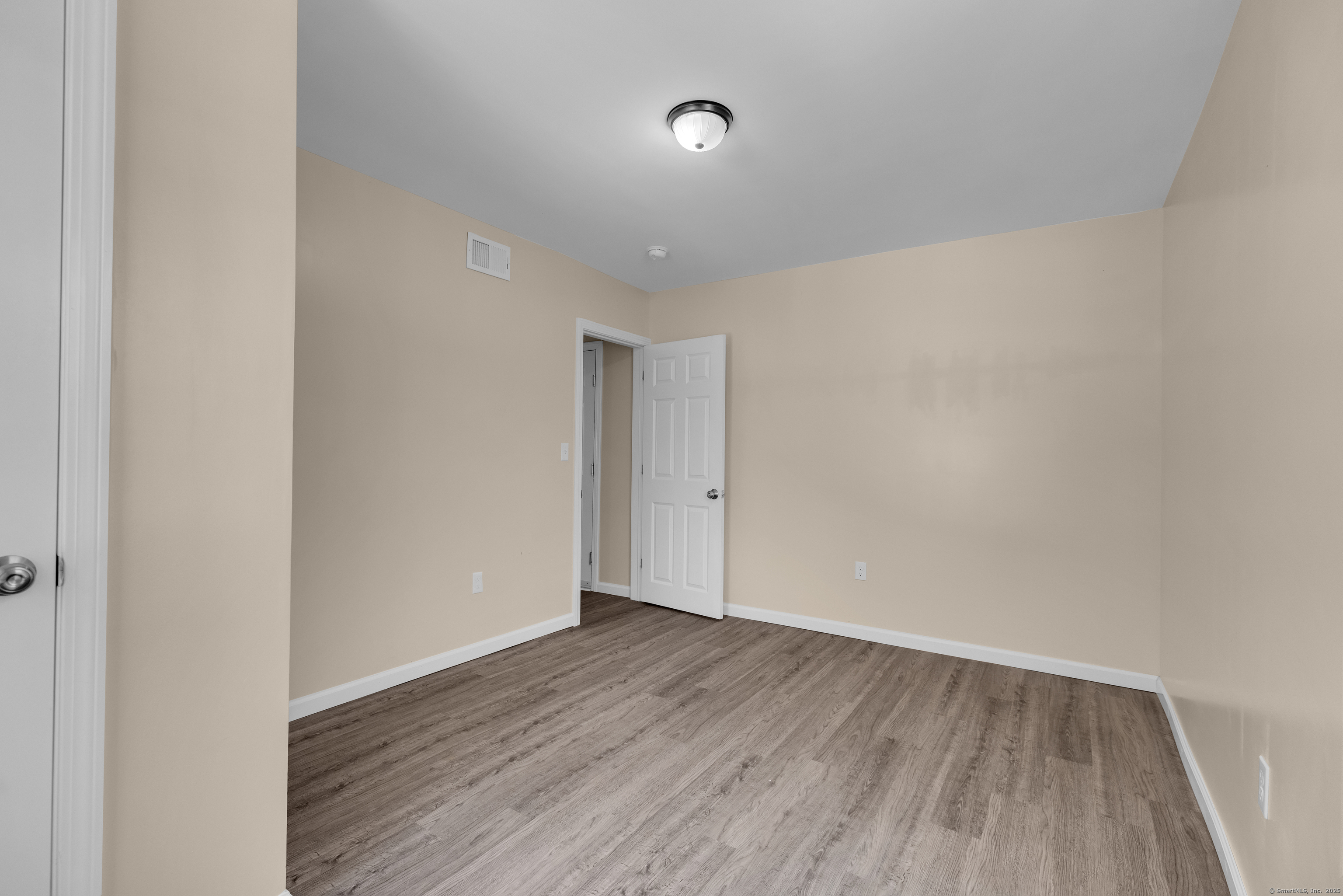 8-10 Rimmondale Street Seymour, CT 06483 - Photo 12 of 28